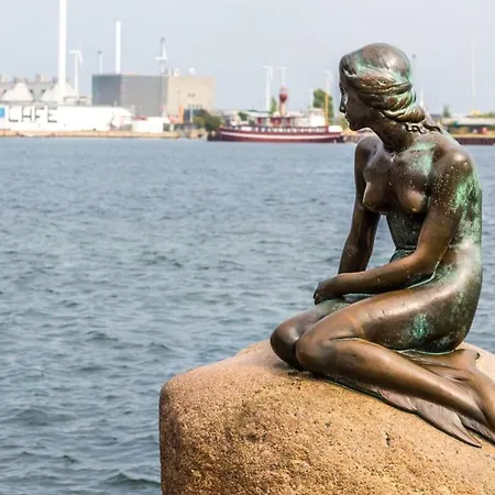 Authentic For 4 Guests 公寓